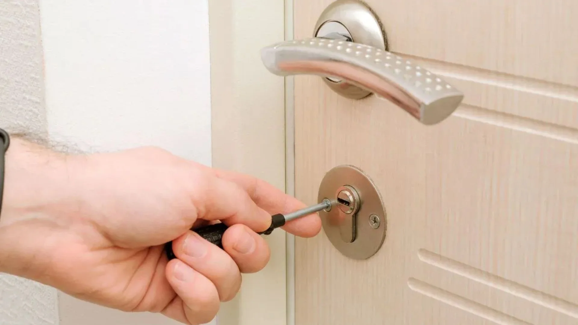 emergency lockout service